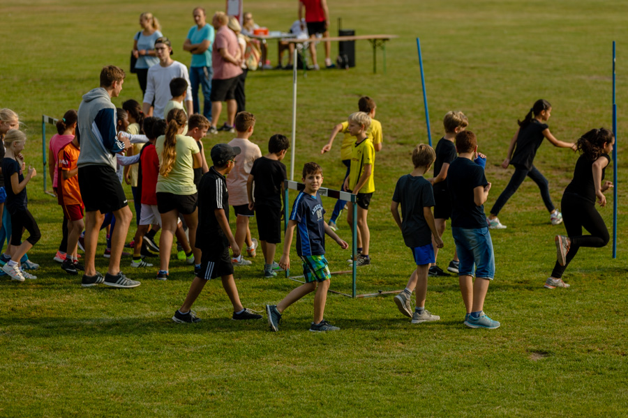 2016_09_12_Sporttag_FuÌnftklaÌsser__J2A8506.jpg