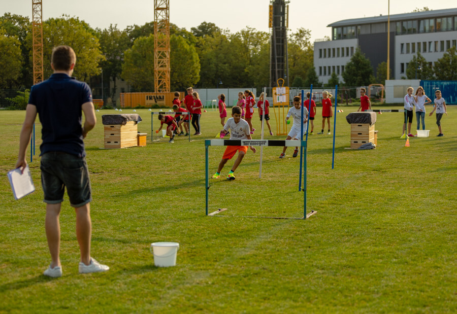 2016_09_12_Sporttag_FuIÌÂnftklaIÌÂsser__J2A8469.jpg