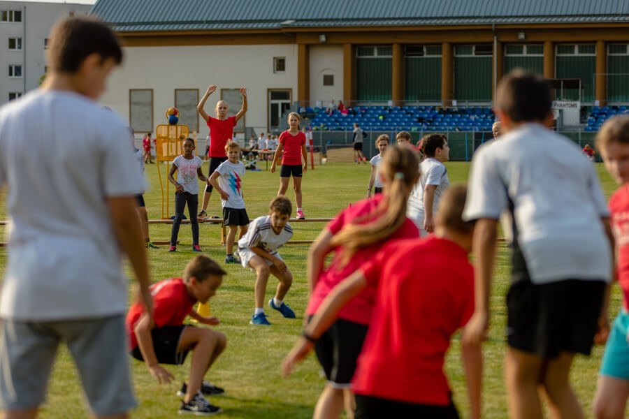 2016_09_12_Sporttag_FuIÌÂnftklaIÌÂsser__J2A8490.jpg