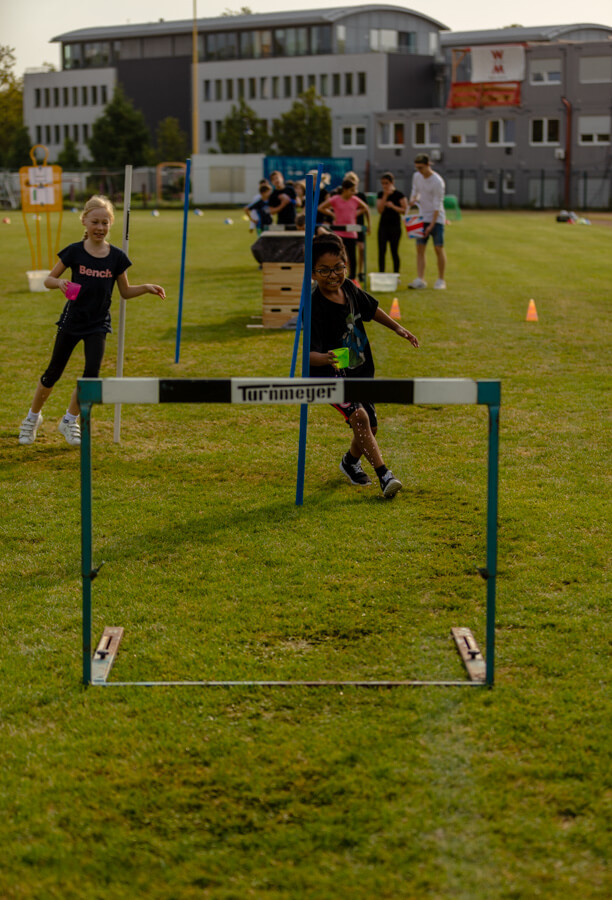 2016_09_12_Sporttag_FuIÌÂnftklaIÌÂsser__J2A8523.jpg