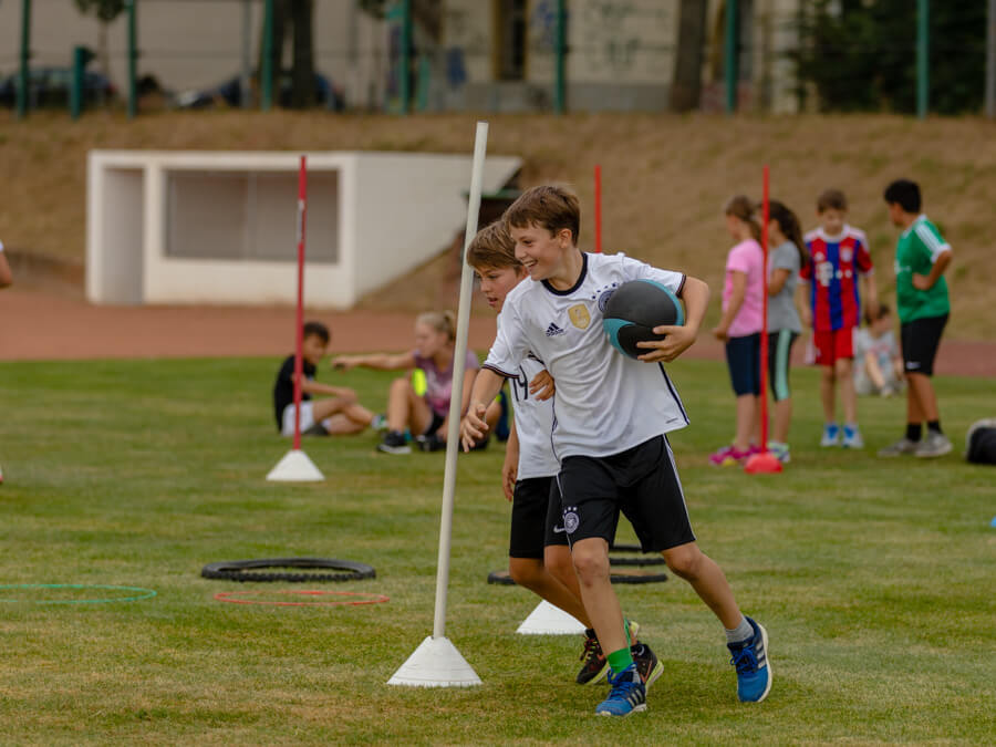 2016_09_12_Sporttag_FuIÌÂnftklaIÌÂsser__J2A8792.jpg